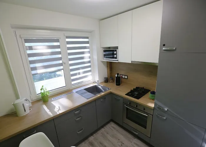 Modern & Homely - Free Parking - Netflix Apartamento